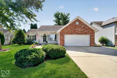 10090 Youngwood Lane, Fishers
