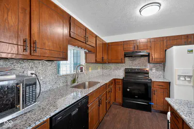 8768 Buckhaven, Indianapolis - 12