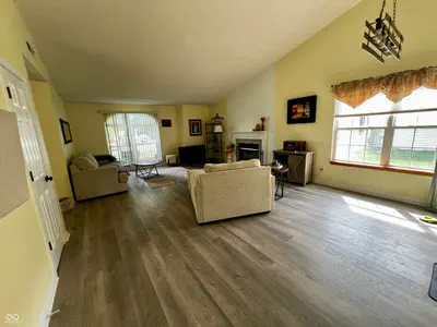 14058 Meadow Lake Drive, Fishers - 18
