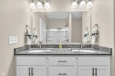 7749 Silver Fox Drive, Indianapolis - 9