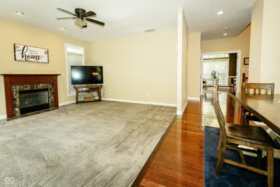 8461 Vine Maple Way, Indianapolis - 16