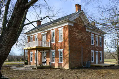 8675 State Highway 3, North Vernon - 5