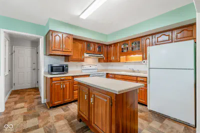 3409 McLaughlin Street, Indianapolis - 16