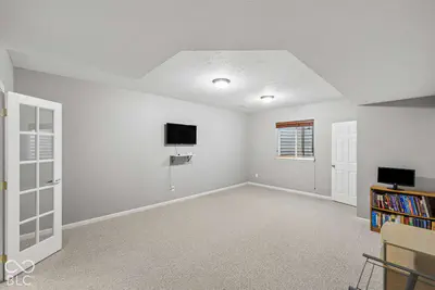 12472 Cirrus Drive, Fishers - 36