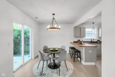 1406 Bluff View Court, Indianapolis - 11