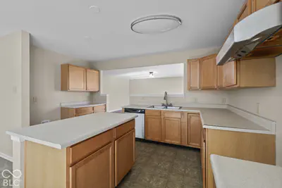 8429 Wanda Lake Drive, Camby - 10