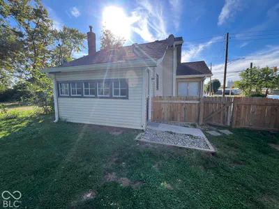 3513 Shelby Street, Indianapolis - 5