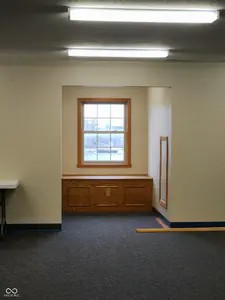 7376 Business Center Drive, Avon - 34