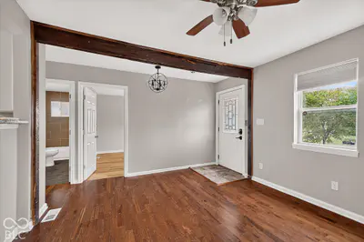 1636 Woodlawn Avenue, Indianapolis - 6