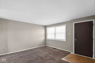 2318 John Glenn Court, Indianapolis - 8
