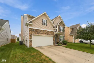 5785 Open Fields Drive, Whitestown - 28