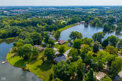 3783 North Wood Lake Drive, Columbus - 74
