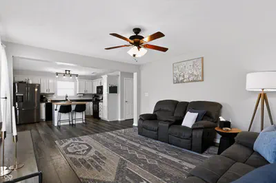 7849 Ithaca Way, Indianapolis - 18