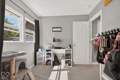 283 Bittersweet Drive, Whiteland - 17