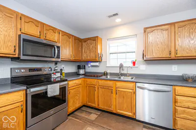 8105 Red Barn Court, Indianapolis - 26