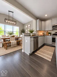 18391 Burton Way, Westfield - 14