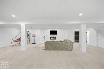 6092 Hunters, Pendleton - 40
