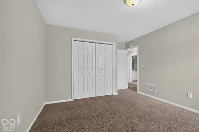 6879 Oak Lake Drive, Indianapolis - 27