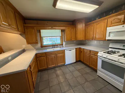 12333 N State Road 9, Alexandria - 9