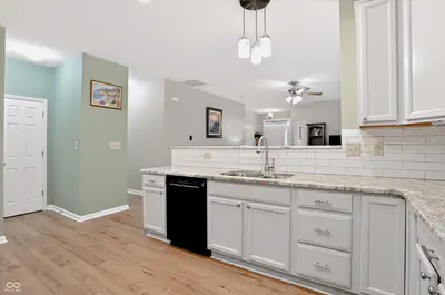 13830 Ellsworth Lane, Fishers - 12