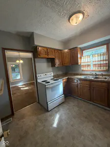 529 Chester Avenue, Indianapolis - 8