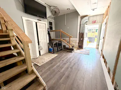 120 Washington Street, Ladoga - 42