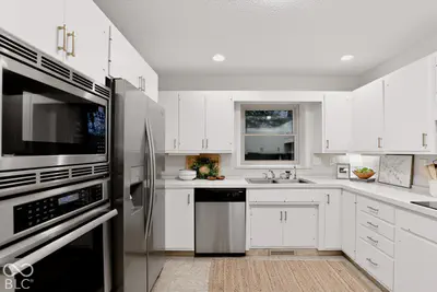 4657 Aldersgate Drive, Carmel - 13