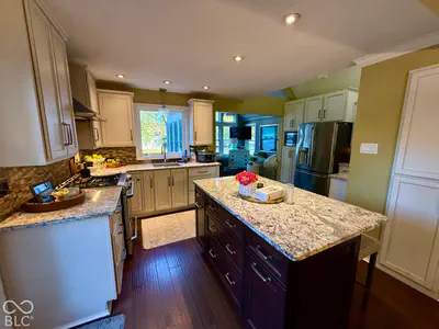 462 E 300 Road N, Anderson - 11