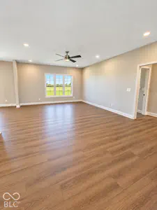 3888 Autumn Way, Seymour - 17