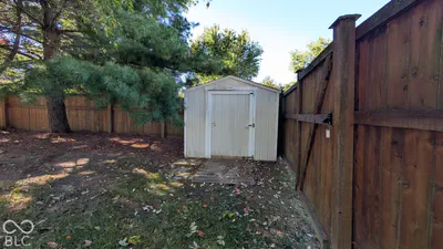 7734 Winding Creek Drive, Indianapolis - 38