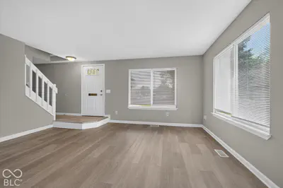 6879 Oak Lake Drive, Indianapolis - 4