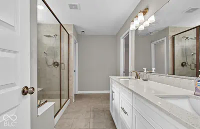 929 Garrison Drive, Greenwood - 32