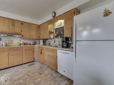 840 Washington Street, Martinsville - 30