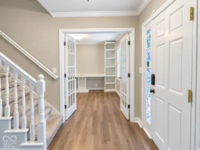 7053 Grosvenor Place, Indianapolis - 5