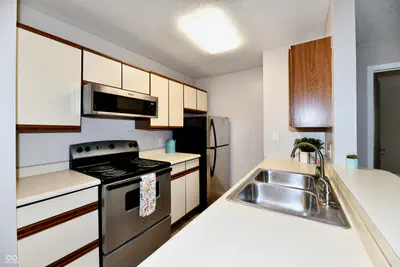4381 Village Parkway Circle, Indianapolis - 9