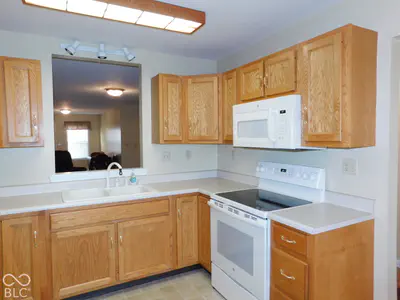 1029 E Crown Pointe Boulevard, Greensburg - 4