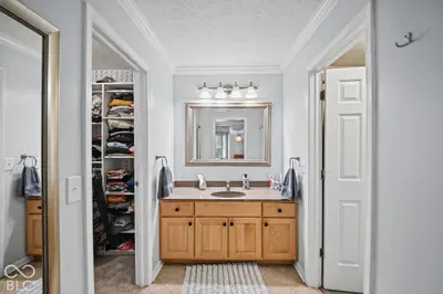 651 Hawthorne Drive, Carmel - 15