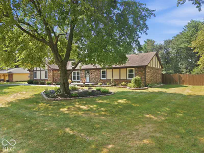 5976 Williams Drive, Plainfield - 43