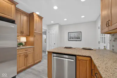 665 Holliday Lane, Indianapolis - 9