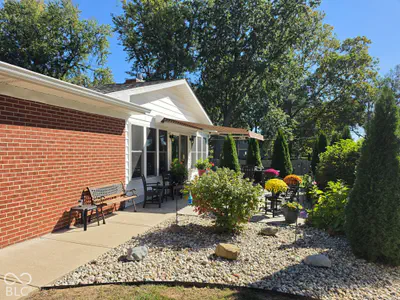1345 Crest Court, Plainfield - 19