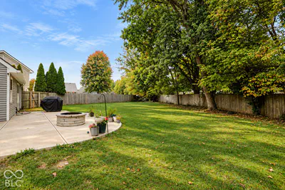 8584 Woodstone Court, Indianapolis - 4