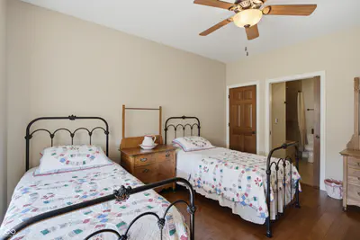 4111 Melbourne Drive, Columbus - 19