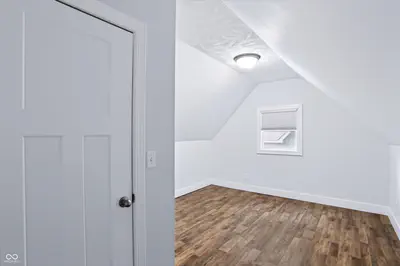 307 Wall Street, Advance - 42