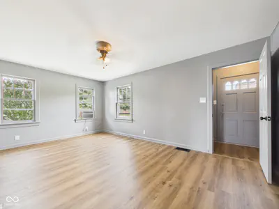 105 E Vinyard, Anderson - 10