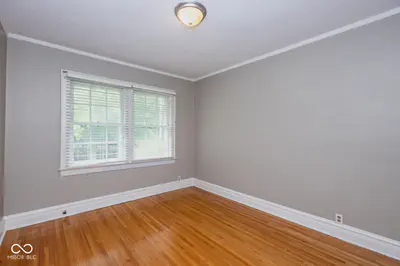 5911 Guilford Avenue, Indianapolis - 36