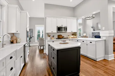 2366 Woodcreek Crossing Boulevard, Avon - 29