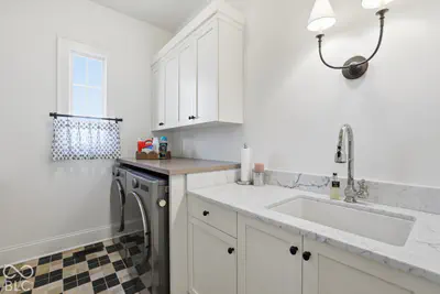 3588 Marketplace Court, Zionsville - 22