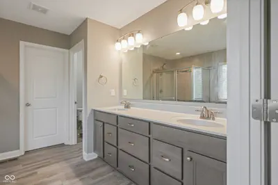 650 Ridge Gate Drive, Brownsburg - 27