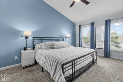 1067 Arlington Court, Carmel - 33
