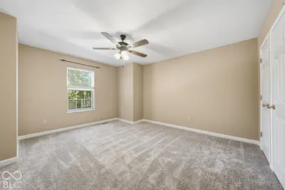 8567 Knoll Crossing, Fishers - 22